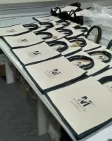 Sacosa pentru pictat din iuta si bumbac - Printers' Midi Jute Bag – cu logo personalizat — fotografia 5